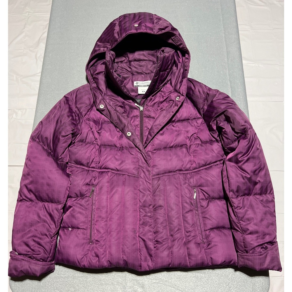 Columbia Womens XL5068 Plum Purple Plaid Down Puffer Jacket Hooded Size M